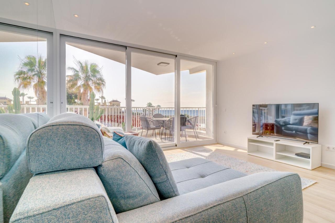 Beach Front Flat With Sea Views Marbella Kültér fotó