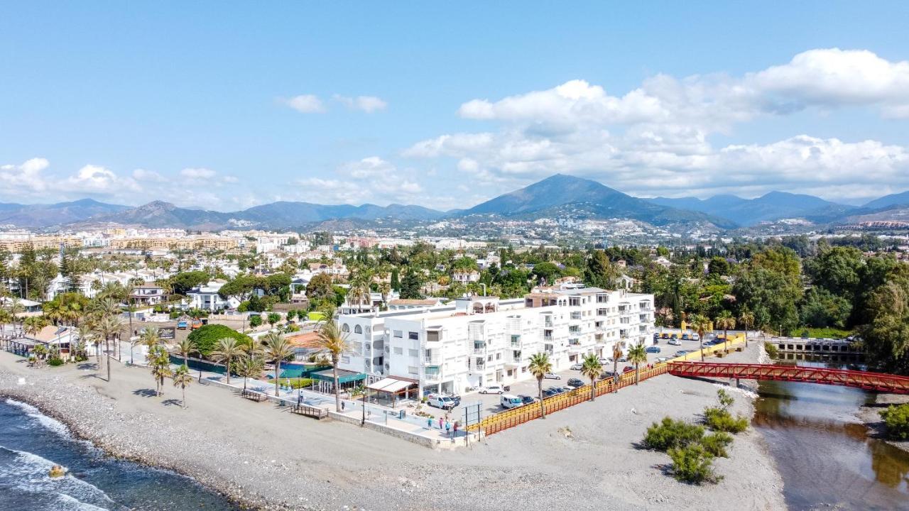 Beach Front Flat With Sea Views Marbella Kültér fotó