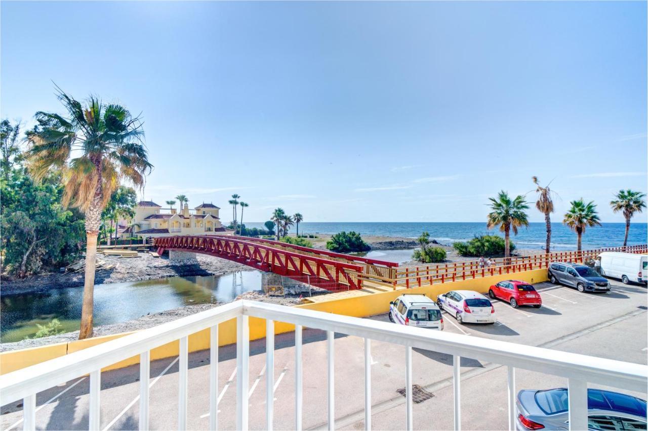 Beach Front Flat With Sea Views Marbella Kültér fotó
